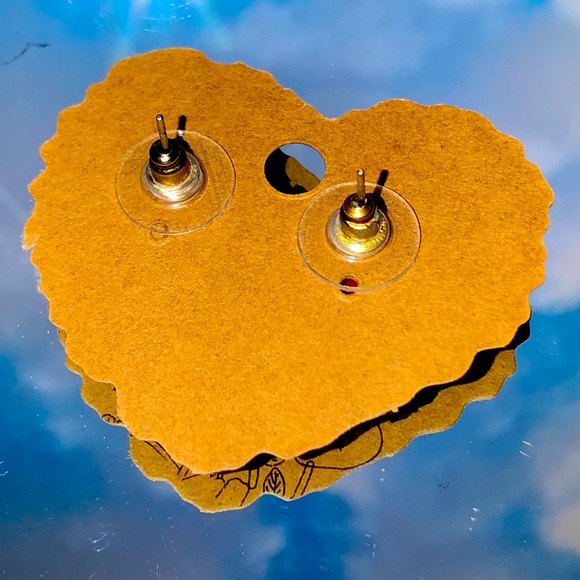 Red Circle Trendy Jewerly Stud Earrings! - Picture 2 of 2